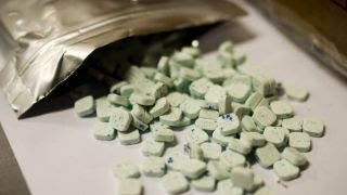 OxyContin Maker Will Stop Promoting Opioids to Doctors