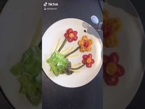 Vidéo: Salade De Fleurs De Fougère