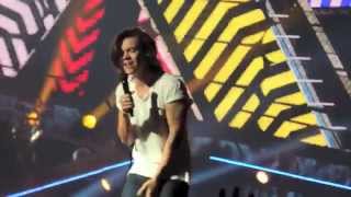 Opening + Kiss You [HD] Phoenix, AZ 09/16/14