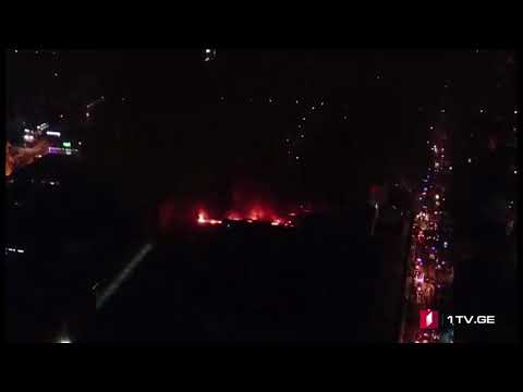 ხანძარი ცაბაძის ქუჩაზე - დრონით გადაღებული კადრები