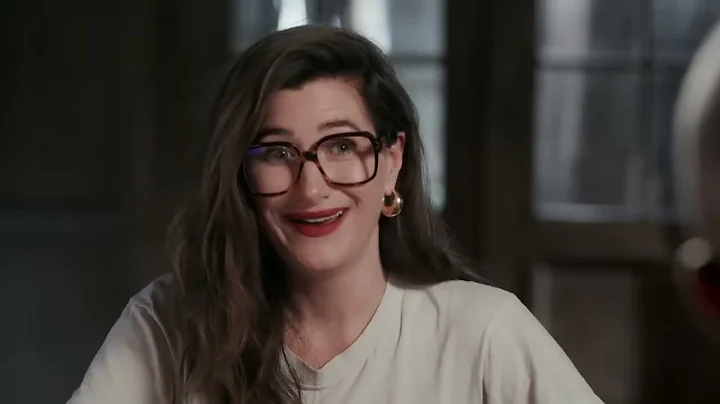 Kathryn Hahn Blown Away by a Long Lost Family Scan...