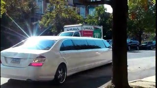 White mercades Benz limo parking screenshot 3