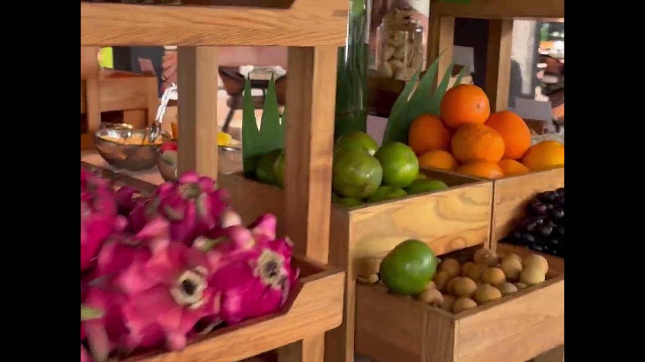 KEMPINSKI BALI BREAKFAST 