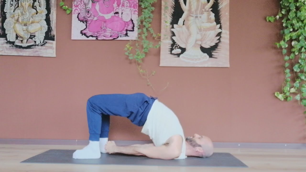 #55 Asana - Setu Bandhasana - Il ponte (e varianti)