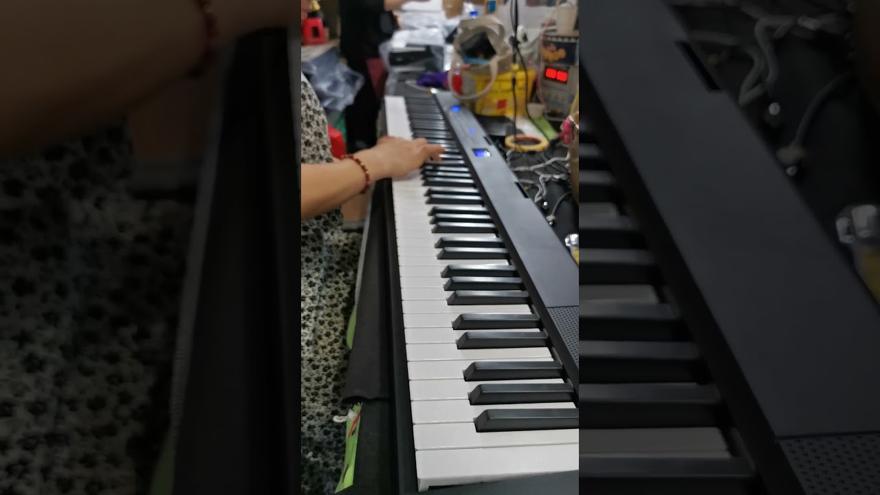 Actual shooting of the electronic organ factory