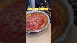 Lost in Sauce: My First Time Trying Chicago&#39;s Deep-Dish Pizza! #shortvideo #food #shorts