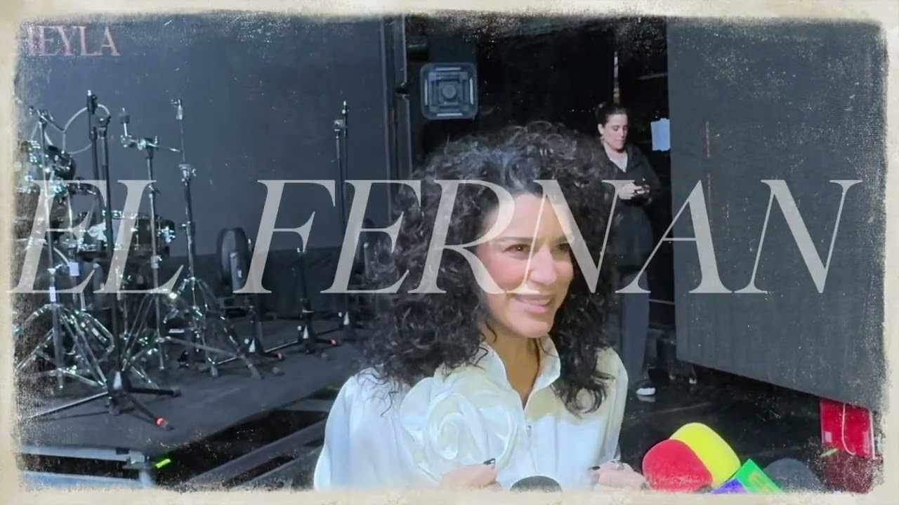 KARINA ARREMETE VS FERNANDO CARRILLO, EL NO TIENE CARRERA, NO ES NADIE.