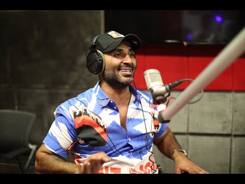 مين السبب في موهبة الآلش اللي عند أحمد سعد ووصلة نكت بينه وبين وائل منصور