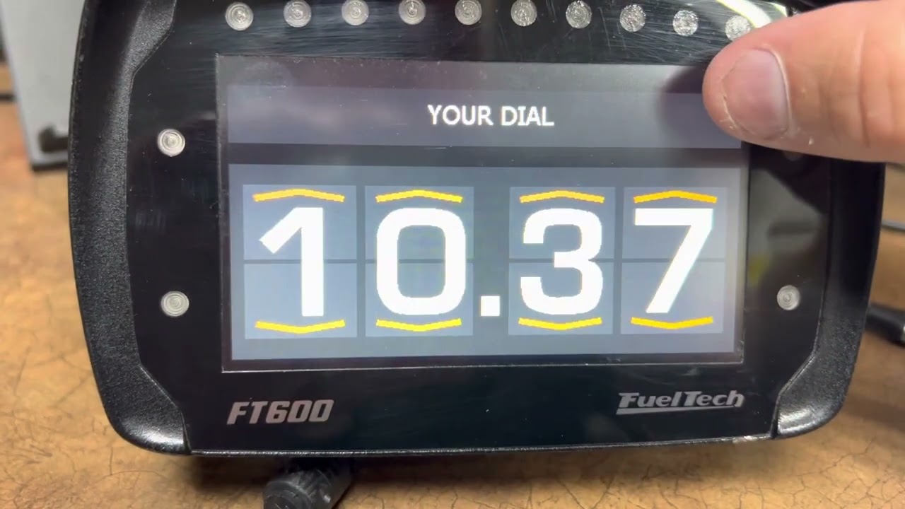 How to setup your FuelTech dashboard