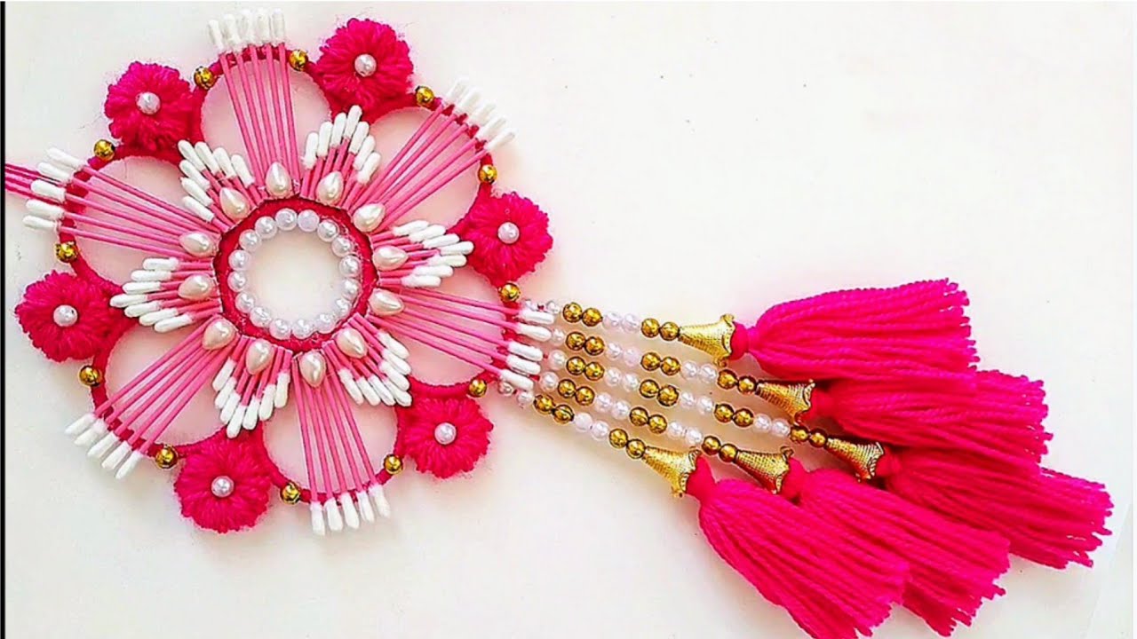 Beautiful Wall Hanging Using Waste Bangle, Wool and Ear buds/ Home Decor