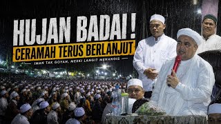 A STORM CANNOT STOP HABIB RIZIEQ SYIHAB'S LECTURE