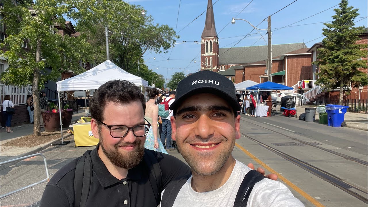 Toronto Walk Exploring The Do West Festival Along Dundas West With