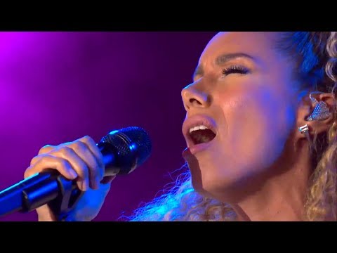 Leona Lewis - Bleeding Love - live in Germany on 11th June 2018 (CEBIT 2018)