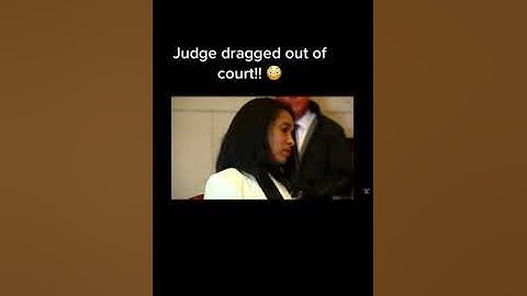 Judge dragged out of court after sentencing#law#justice