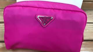 PRADA コスメポーチのご紹介