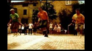 YVES LAROCK - RISE UP (oficial music video)