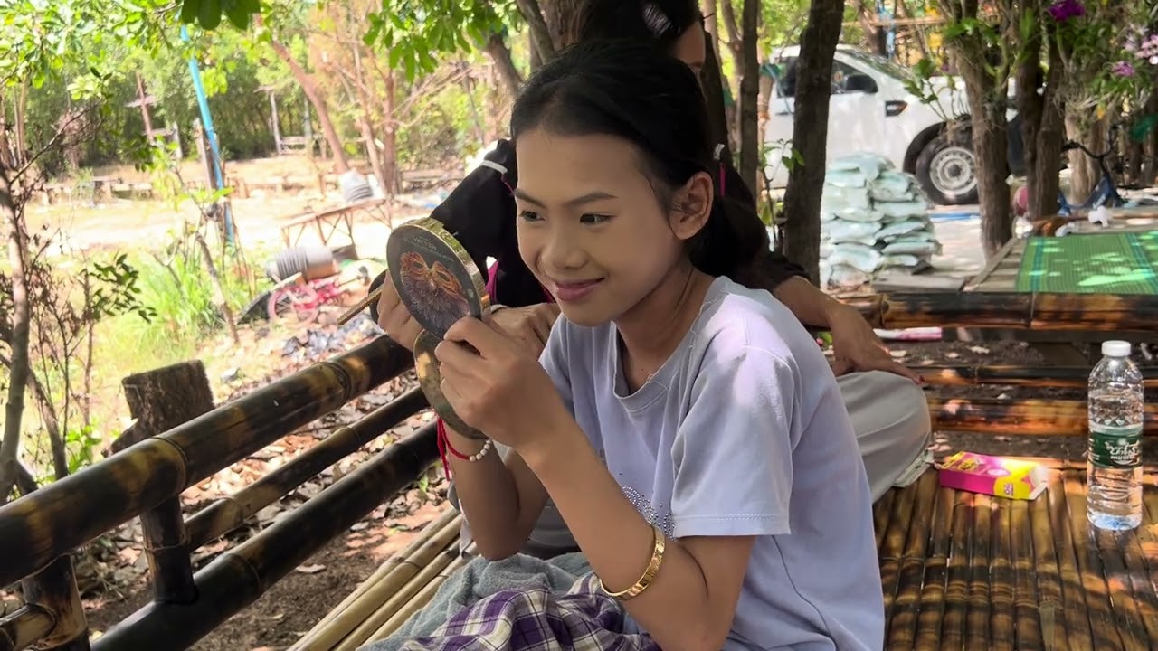 อิหล่าแต่งตัวสวยๆไปถ่าย ซิงค์เพลงวอนหลวงพ่อชัยมงคล￼
