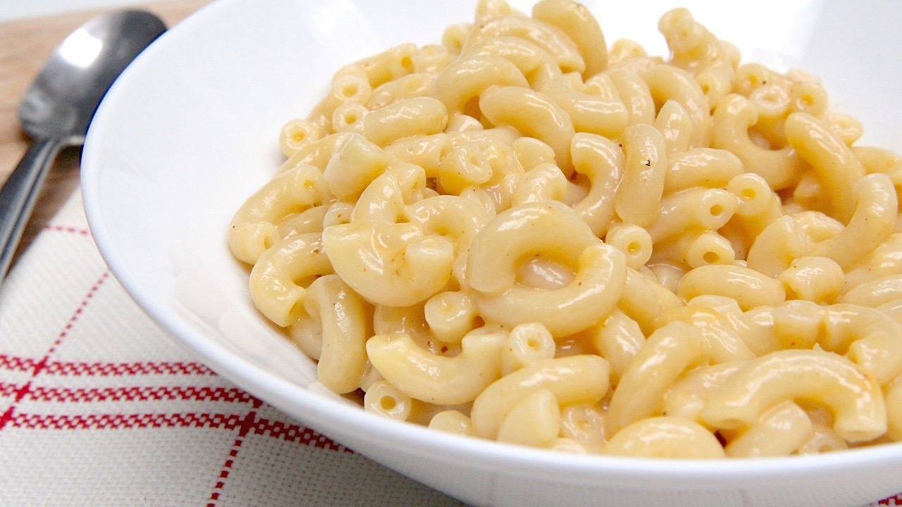 Homemade Macaroni & Cheese FOR ONE! | Divas Can Cook