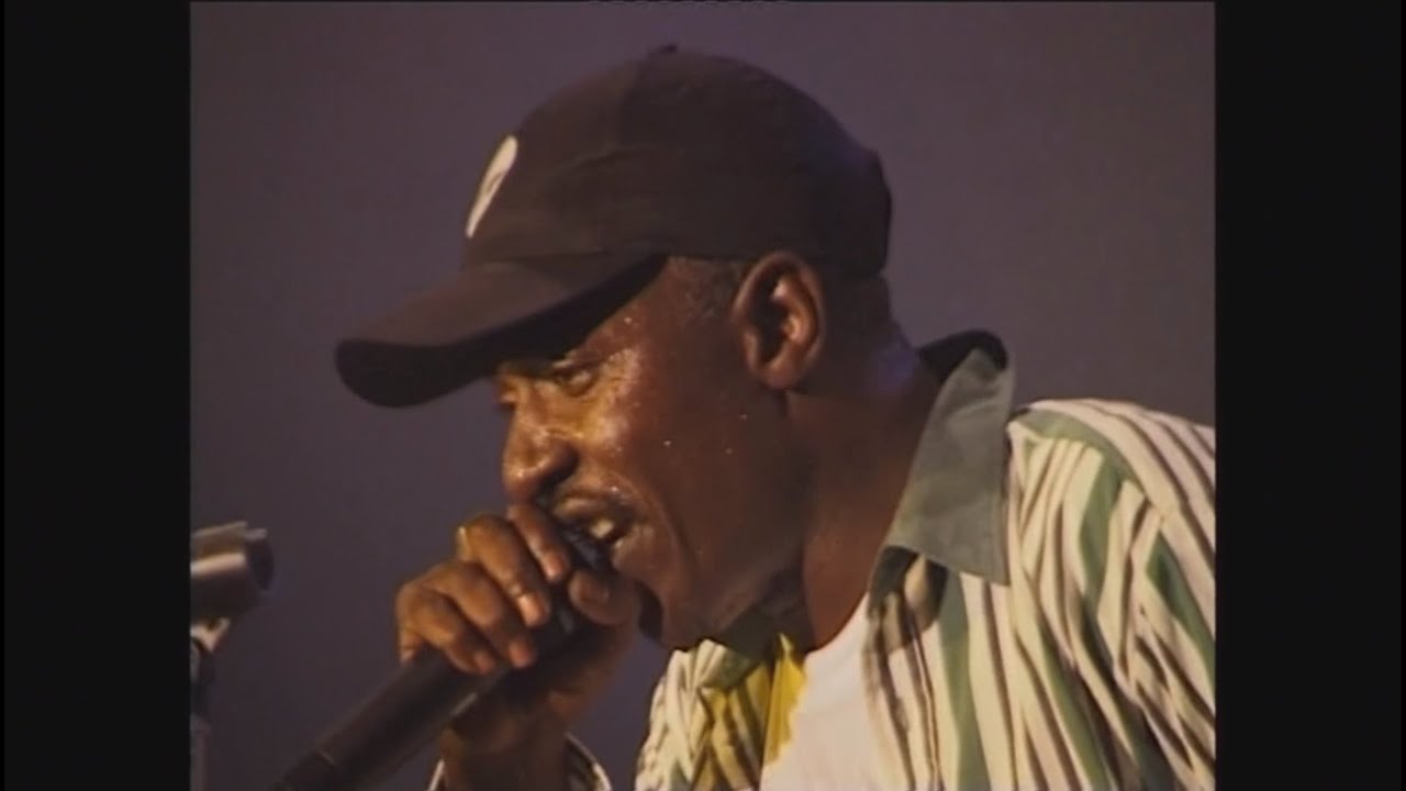Alpha Blondy  - Cocody Rasta  (Elohim tour 2000 )
