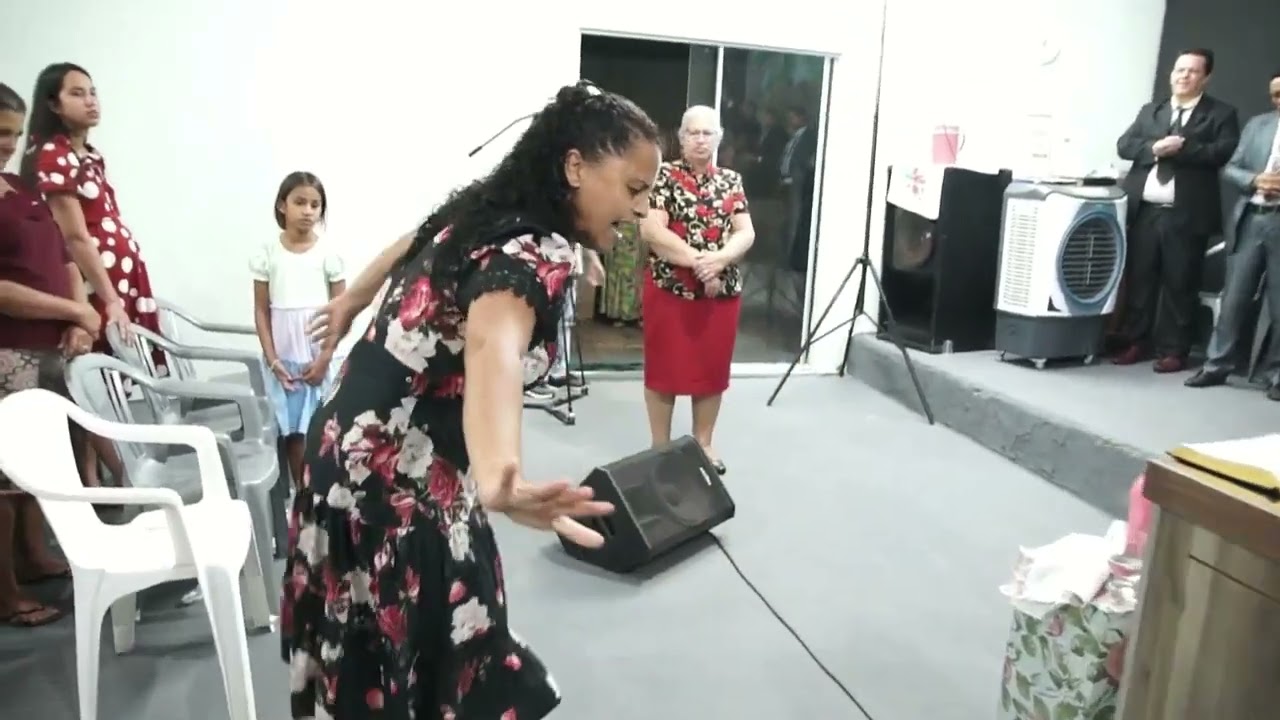 DEUS USA MULHER PARA FALAR COM A MISSIONÁRIA JANNE ALVES!