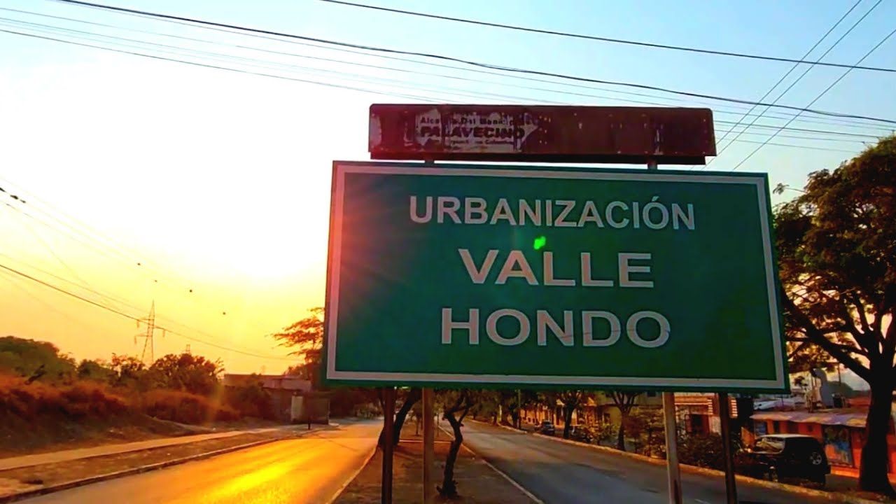 URB. LAS MERCEDES Y VALLE HONDO - Cabudare estado LARA |🇻🇪 VENEZUELA 4K Tour (3)