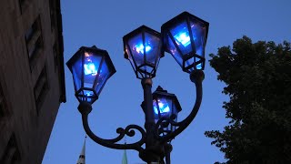 HQI Lampenstart in der Nürnberger Innenstadt zur [Blauen Nacht]_4K