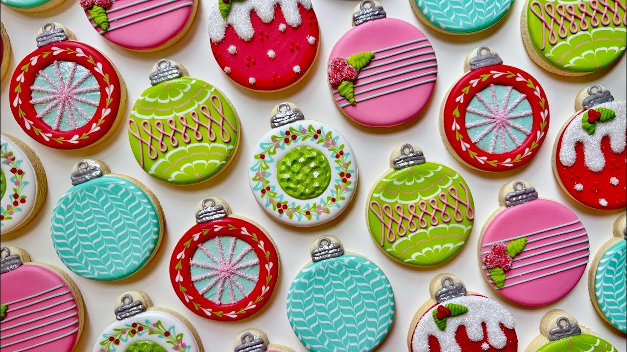 CHRISTMAS ORNAMENT COOKIES ~ Satisfying Decorating of Ornament Cookies with Royal Icing