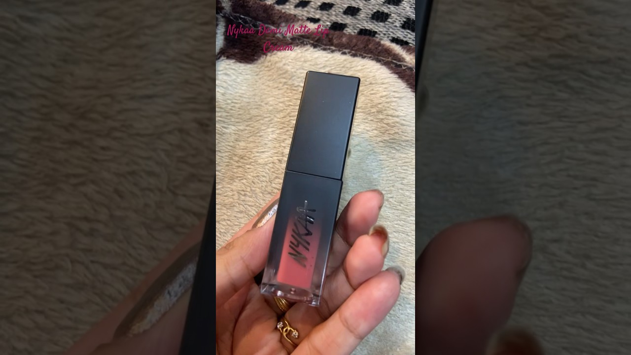 Nykaa Demi Matte Lip Cream Swatch.. Shade- Bae 
