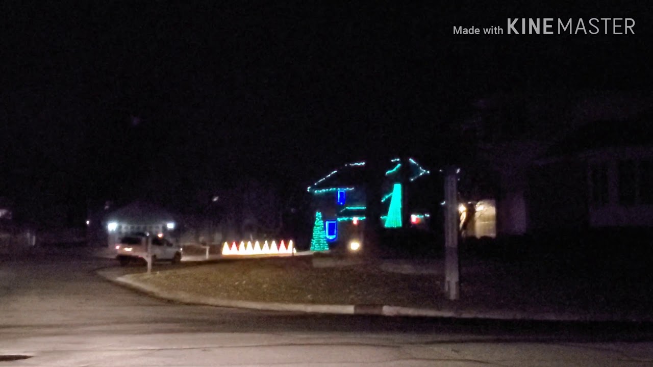 Sneak peak of the great dancing Christmas lights.. YouTube