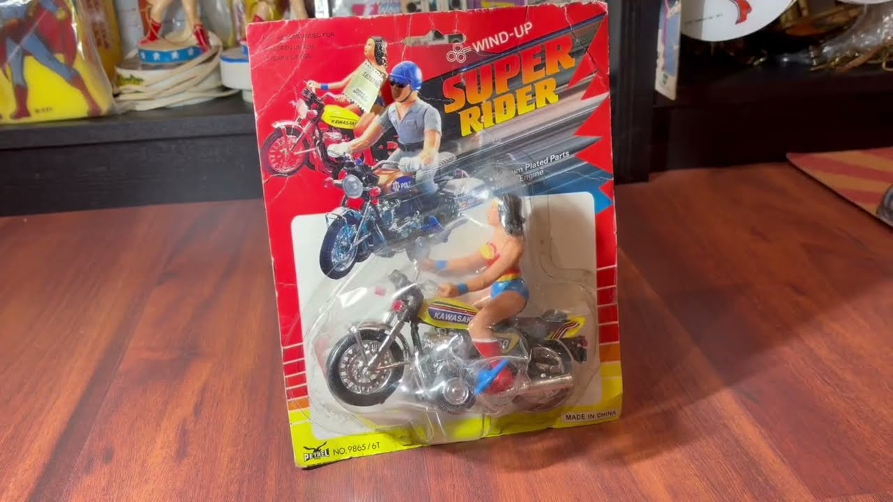 Wonder Woman Collecting Ep0061 1980s Petrel Toys Wind Up Super Rider