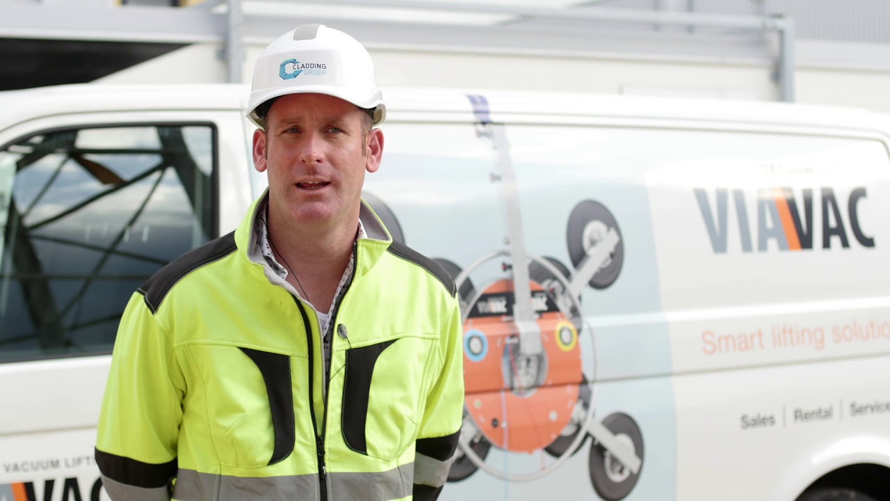 Projectvideo CladBoy compact voor verticale wandpanelen