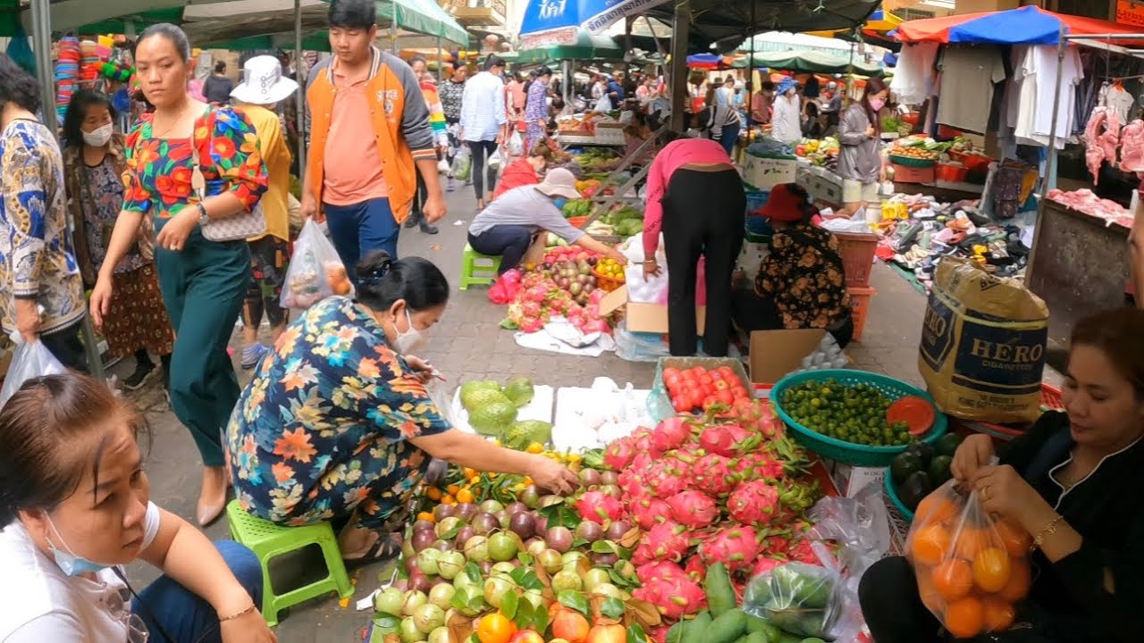 Best Cambodian Food Market Tour, Plenty of Fresh Food Boeung Trabek