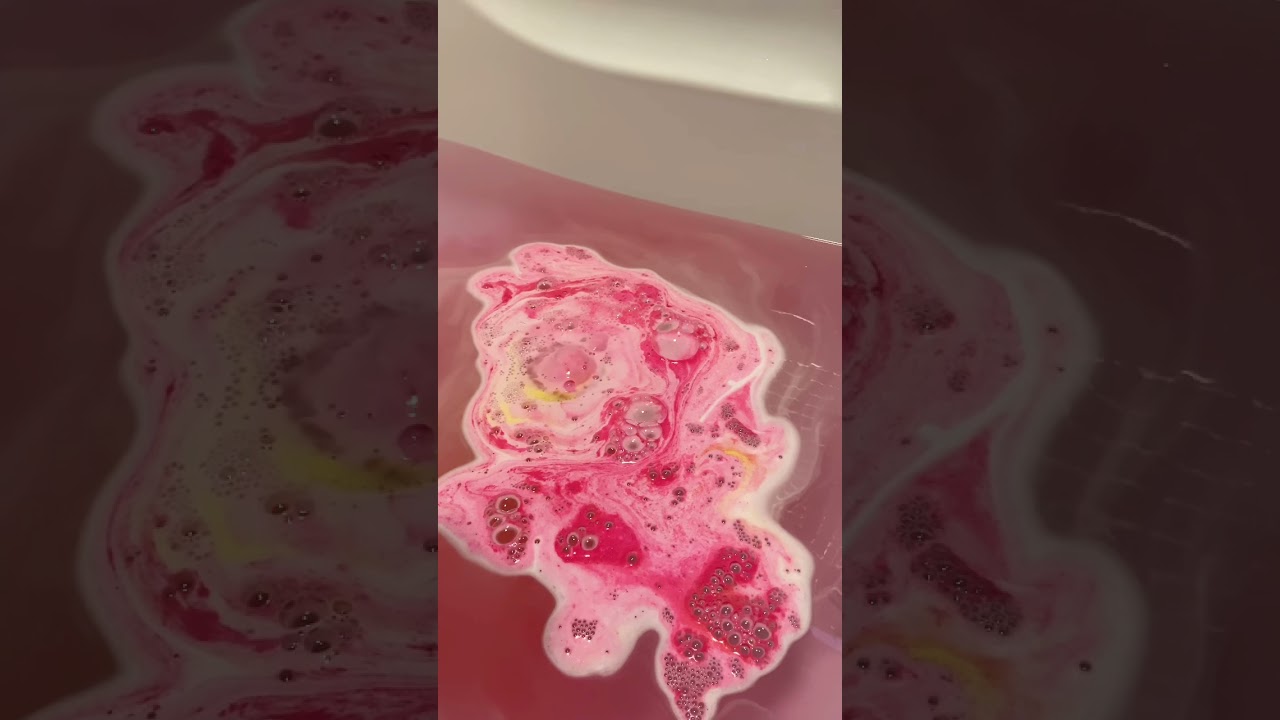 YOU SHALL GO TO THE BALL LUSH COSMETICS Bath Bomb Demo Short YouTube