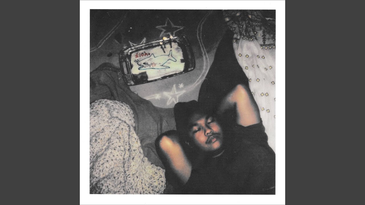 Bug Bites auf YouTube ansehen Bug Bites auf YouTube ansehen