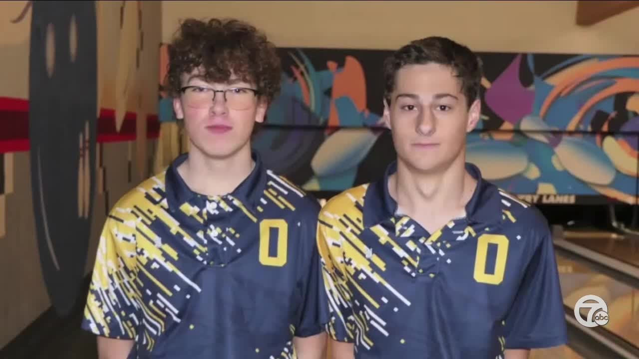 Oxford bowling team earns victory in first match since tragedy, loss of teammate