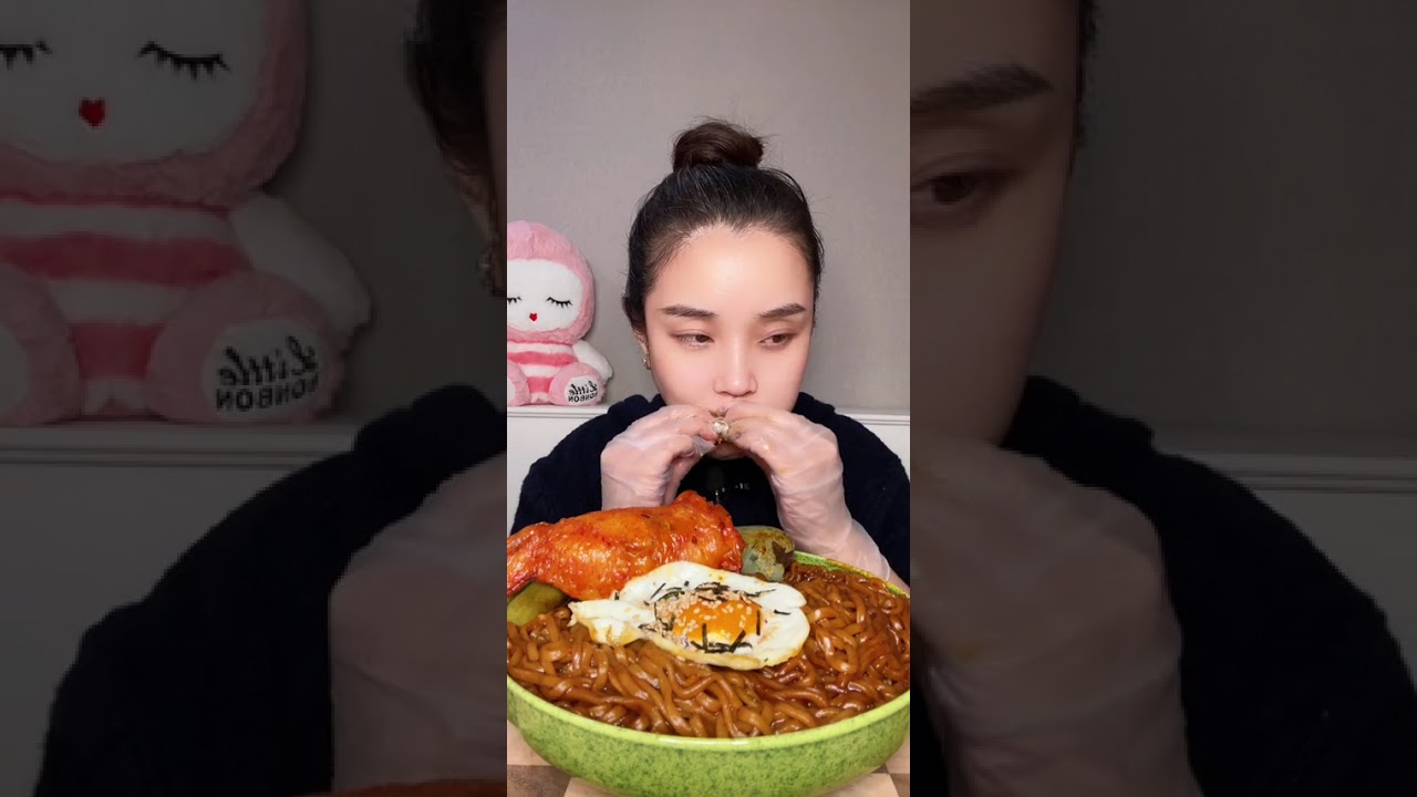 Crispy Chicken Wing Rice Rolls - Easy Chinese Street Food