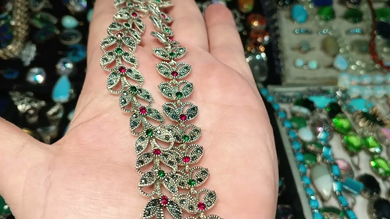 Капельное серебро с марказитами.