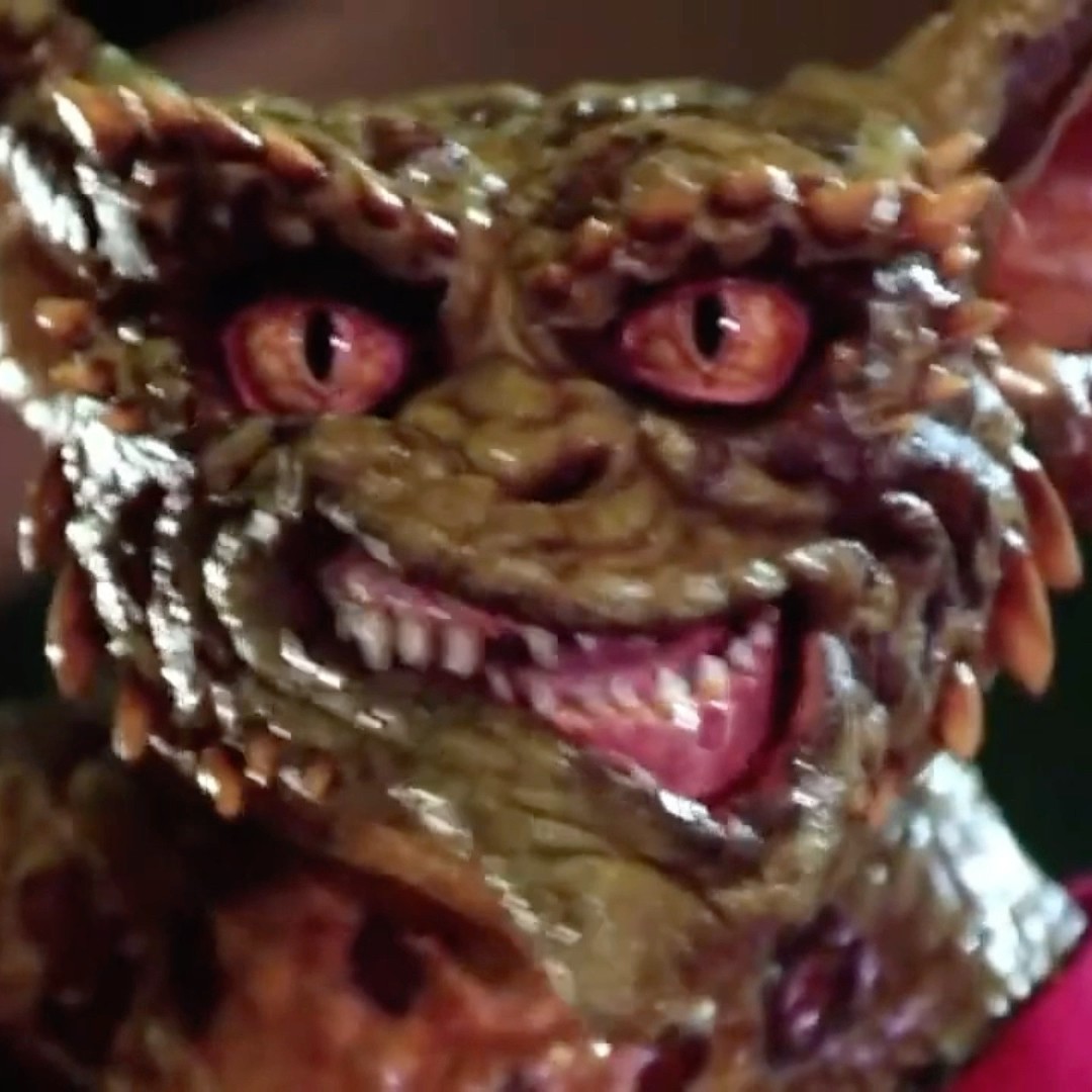 VOCÊ QUER UM CAFÉ? GREMLINS PARÓDIA