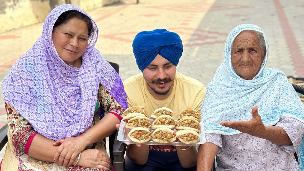 ਮੰਮੀ ਨੇ ਬਣਾਏ ਬੇਬੇ ਦੇ ਮਨਪਸੰਦ ਕੁਲਚੇ ਛੋਲੇ | Kulche Chole Recipe | #harmankhosa #vlog #recipe