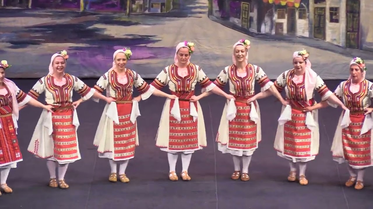 Танцов клуб 