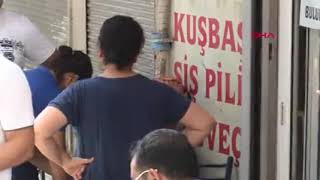 Adana Berber Kalfasinin vurulma ani guvenlik kamerasinda Resimi