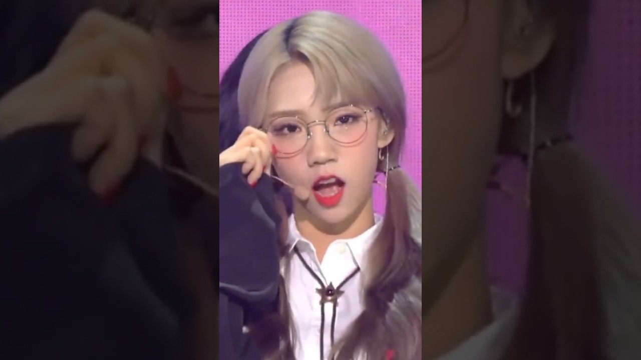 우주소녀 10주년 컴백기념 리즈활동 직캠 교차편집(우주소녀 여름 - 부탁해)