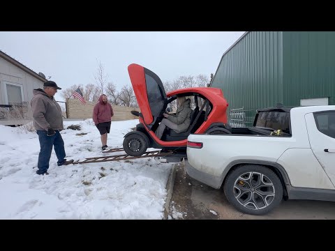 The Twizy Has Arrived! Unloading It From The Rivian And Driving It For The First Time