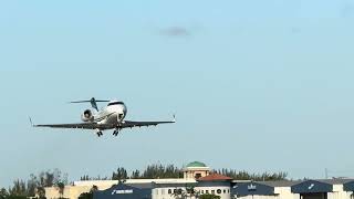 Bombardier Challenger 601-3A taking off at Boca Raton Airport (BCT)