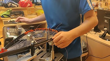 Time Lapse: How to String a Tecnifibre Dynergy 125 Squash Racquet (Ben Meszaros)
