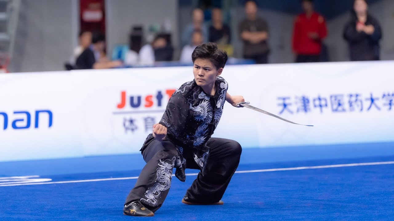 2024冠军赛 女子南刀 第16名 浙江 黄洁 9.376分 2024年全国武术套路冠军赛 女子南刀 NanDao - YouTube
