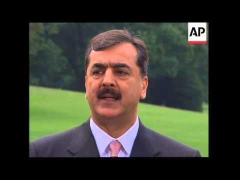 Bush meets Pakistani PM Yousuf Raza Gilani