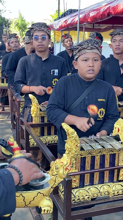 Download lagu Klasik,Angklung Generasi Milenial,Keren Kaca Mata Hitamnya Puncak Karya Agung Peleb0n Bali Nusantara