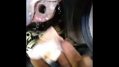 PT Cruiser alternator change easy