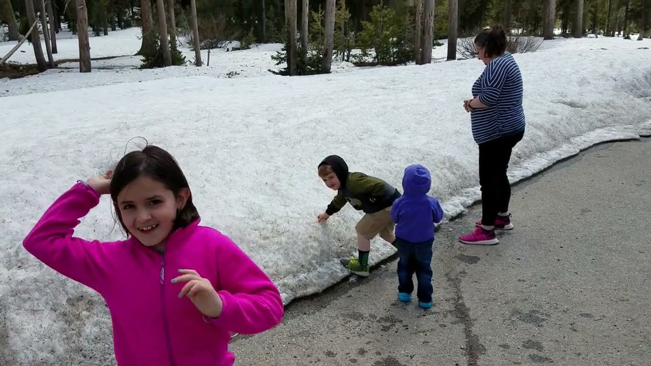 Snowball Fight in May